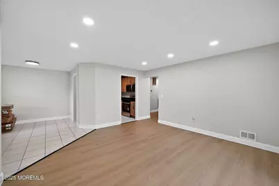 606 Goldthread Court, Jackson, NJ 08527 - Photo 5