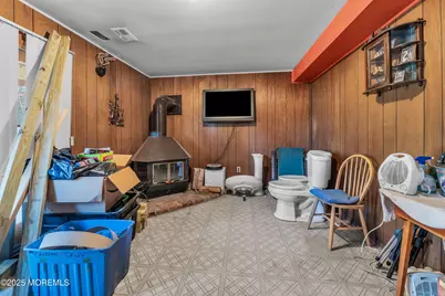 975 S Concourse, Keyport, NJ 07735 - Photo 25