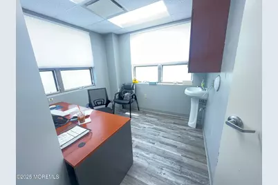 301 Lakehurst Road #1st Floor  East Side, Toms River Township, NJ 08755 - Photo 5