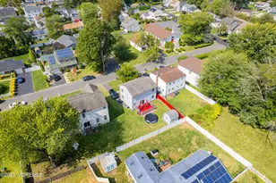 207 Delaware Ave, Cliffwood, NJ 07735 - Photo 3