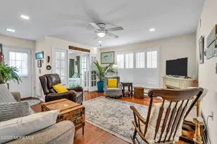 766B Liverpool Cir, Manchester Township, NJ 08759 - Photo 3