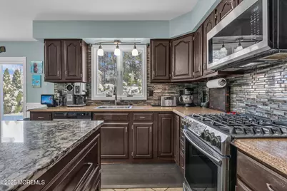 890 Roundtree Drive, Toms River Township, NJ 08753 - Photo 9