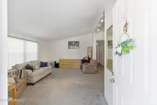 110 Douglas Dr, Jackson, NJ 08527 - Photo 5