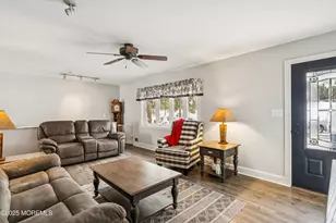 309 Birch Bark Dr, Brick, NJ 08723 - Photo 5