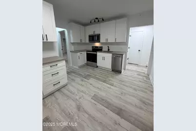 14 W 3rd Street, Keyport, NJ 07735 - Photo 5