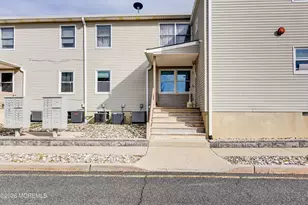 213 Main St, Keansburg, NJ 07734 - Photo 5