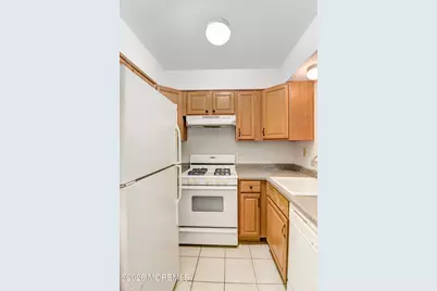 213 Main Street #4, Keansburg, NJ 07734 - Photo 11