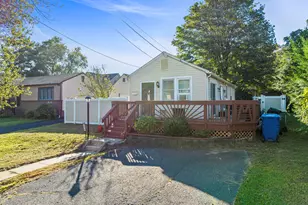 250 Brookside Ave, Laurence Harbor, NJ 08879 - Photo 3