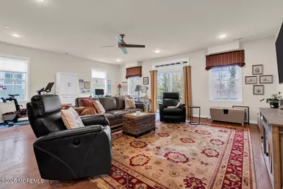 24 Lighthouse Pt Road, Highlands, NJ 07732 - Photo 9