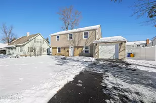 18 Bendix Ln, Willingboro, NJ 08046 - Photo 3