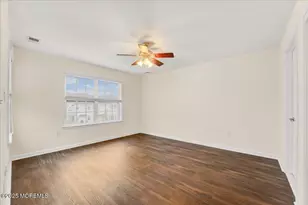 28 Santa Rosa Ln, Tinton Falls, NJ 07753 - Photo 13