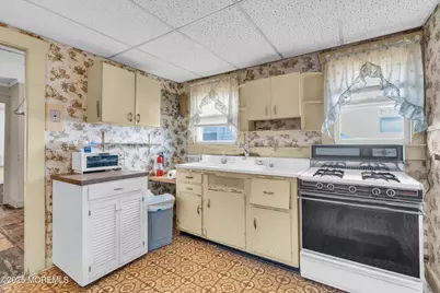 1812 Fernwood Road #2, Belmar, NJ 07719 - Photo 11