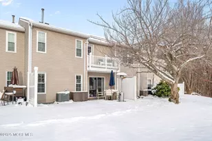 33 S Pointe Cir, Tinton Falls, NJ 07753 - Photo 25