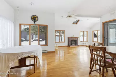 15 Summit Avenue, Manalapan Township, NJ 07726 - Photo 7