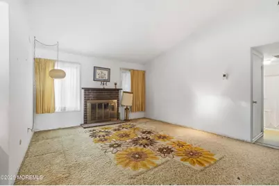 15 Summit Avenue, Manalapan Township, NJ 07726 - Photo 15