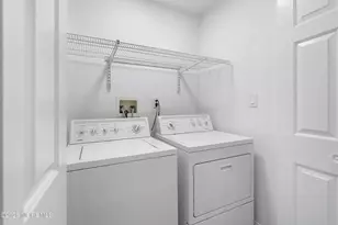 28 Tulip Ct, Howell Township, NJ 07731 - Photo 23