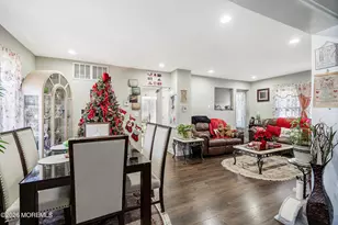 396 Monmouth St, East Windsor Township, NJ 08520 - Photo 5