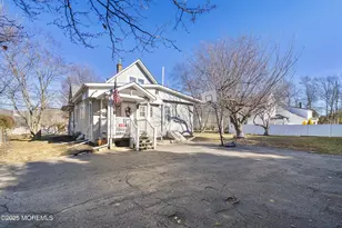396 Monmouth St, East Windsor Township, NJ 08520 - Photo 13