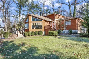 4 Forest Ct, Morganville, NJ 07751 - Photo 3
