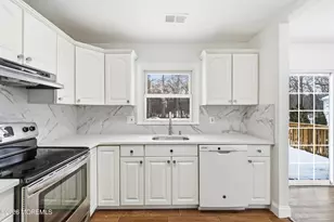 16 Crest Rd, Jackson, NJ 08527 - Photo 13