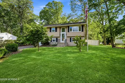 16 Crest Road, Jackson, NJ 08527 - Photo 5