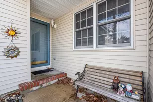 5 Cherrywood Cir, Brick, NJ 08724 - Photo 5