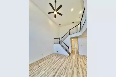 51 Picket Place, Freehold, NJ 07728 - Photo 15