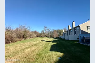 51 Picket Place, Freehold, NJ 07728 - Photo 47