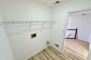 51 Picket Pl, Freehold, NJ 07728 - Photo 29