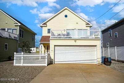 30 Stockton Avenue, Seaside Park, NJ 08752 - Photo 1
