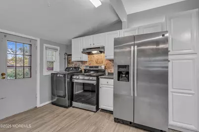 177 Creek Road, Keansburg, NJ 07734 - Photo 9