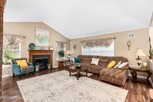 36 Ivy Hill Rd, Lakewood, NJ 08701 - Photo 3