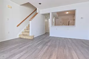 13 Madison Ct, Tinton Falls, NJ 07712 - Photo 3