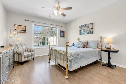 17 Green Tree Circle, Hazlet Township, NJ 07730 - Photo 13