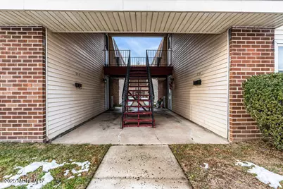 27-2 Florence Tollgate Apts Place #2, Florence, NJ 08518 - Photo 19