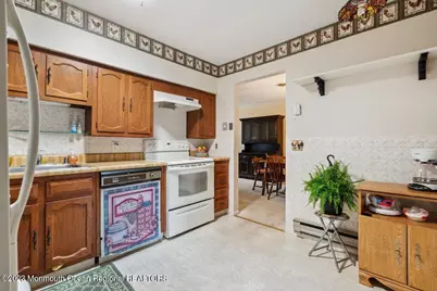 58 Milford Avenue, Manchester Township, NJ 08759 - Photo 11