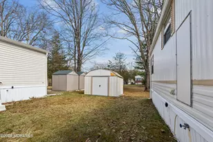 10 Helen Ave, Jackson, NJ 08527 - Photo 21