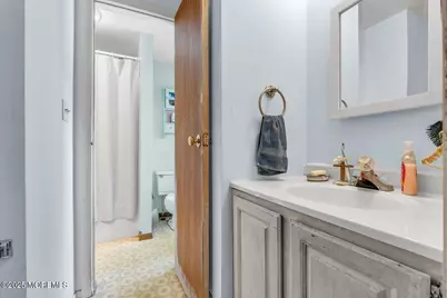 615 Monmouth Avenue, Port Monmouth, NJ 07758 - Photo 23