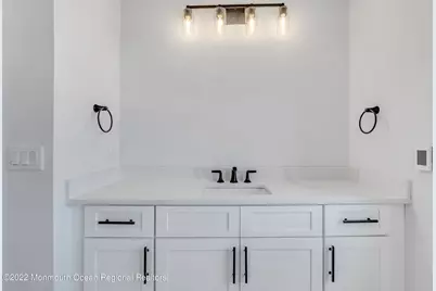 162 Eagle Way, Eatontown, NJ 07724 - Photo 55