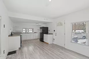 17 Gary Ave, Hazlet Township, NJ 07734 - Photo 5