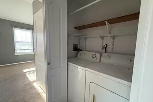 52 Aberdare Ct, Freehold, NJ 07728 - Photo 11