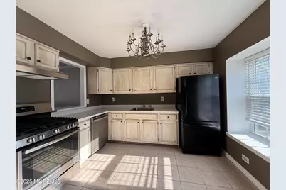 52 Aberdare Court #4, Freehold, NJ 07728 - Photo 3