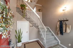 174 Tulip Ln, Freehold, NJ 07728 - Photo 3