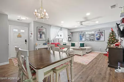 283 Gloucester Court, Aberdeen Township, NJ 07747 - Photo 5
