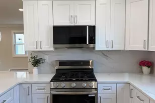 57 Innsbruck Dr, Toms River Township, NJ 08757 - Photo 3