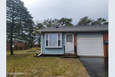 28 A Yorktowne Parkway, Whiting, NJ 08759 - Photo 1