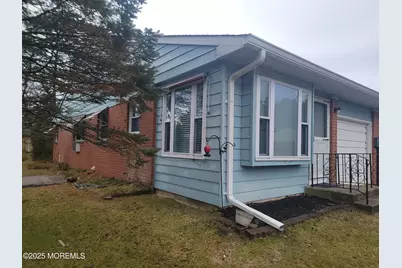 28 A Yorktowne Parkway, Whiting, NJ 08759 - Photo 3