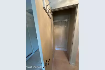 20 Danbury Court, Red Bank, NJ 07701 - Photo 7