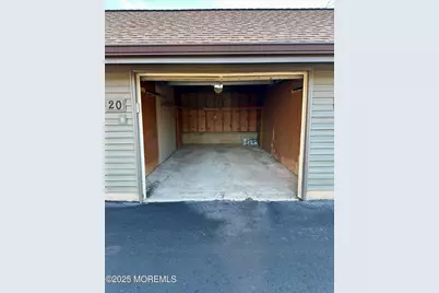 20 Danbury Court, Red Bank, NJ 07701 - Photo 31