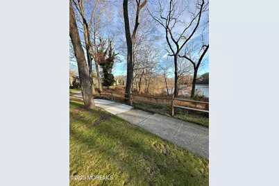 20 Danbury Court, Red Bank, NJ 07701 - Photo 27